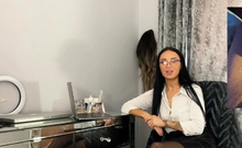 Solo femdom babe laughs on small dicks