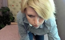 amateur blonde solo webcam